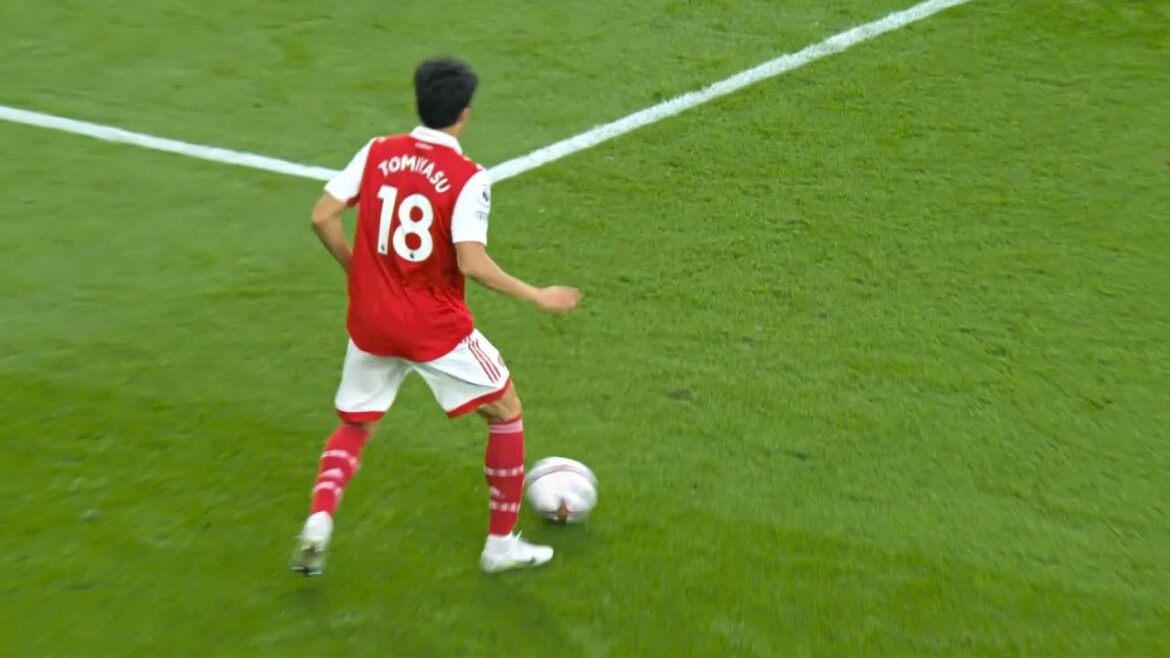 Takehiro Tomiyasu - Le défenseur polyvalent 🇯🇵 (2022)