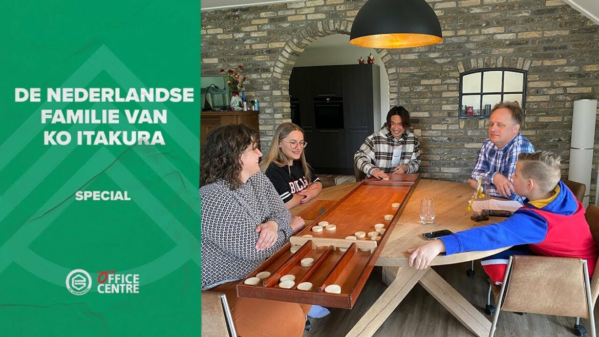 Spécial |  La famille De Nederlandse van Ko Itakura