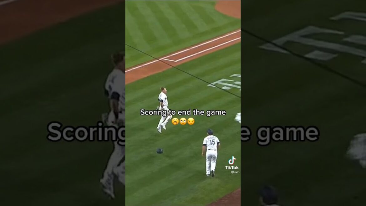 Walk-Off de Yusei Kikuchi contre les Oakland Athletics