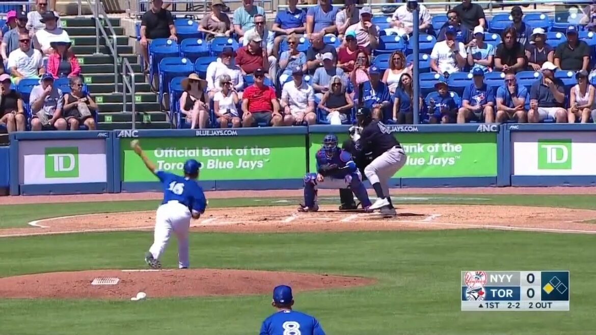 Yusei Kikuchi fait une splendide première mondiale ! Excellent lancer avec 4 retraits au bâton contre les Yankees !