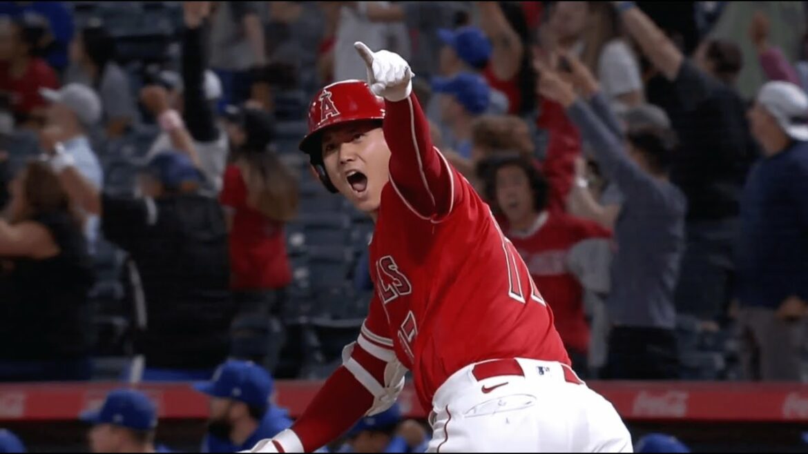 Shohei Ohtani Deuxième run aujourd'hui !  En fin de 9e manche, le 15e coup de circuit de trois points à égalité !De plus, D
