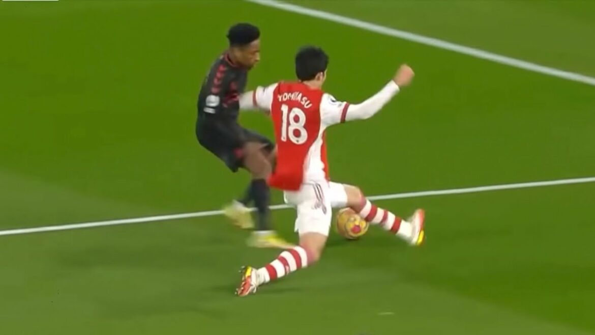 La défense de Takehiro Tomiyasu 37 tirs d'affilée qui ne ressemble pas à un Japonais