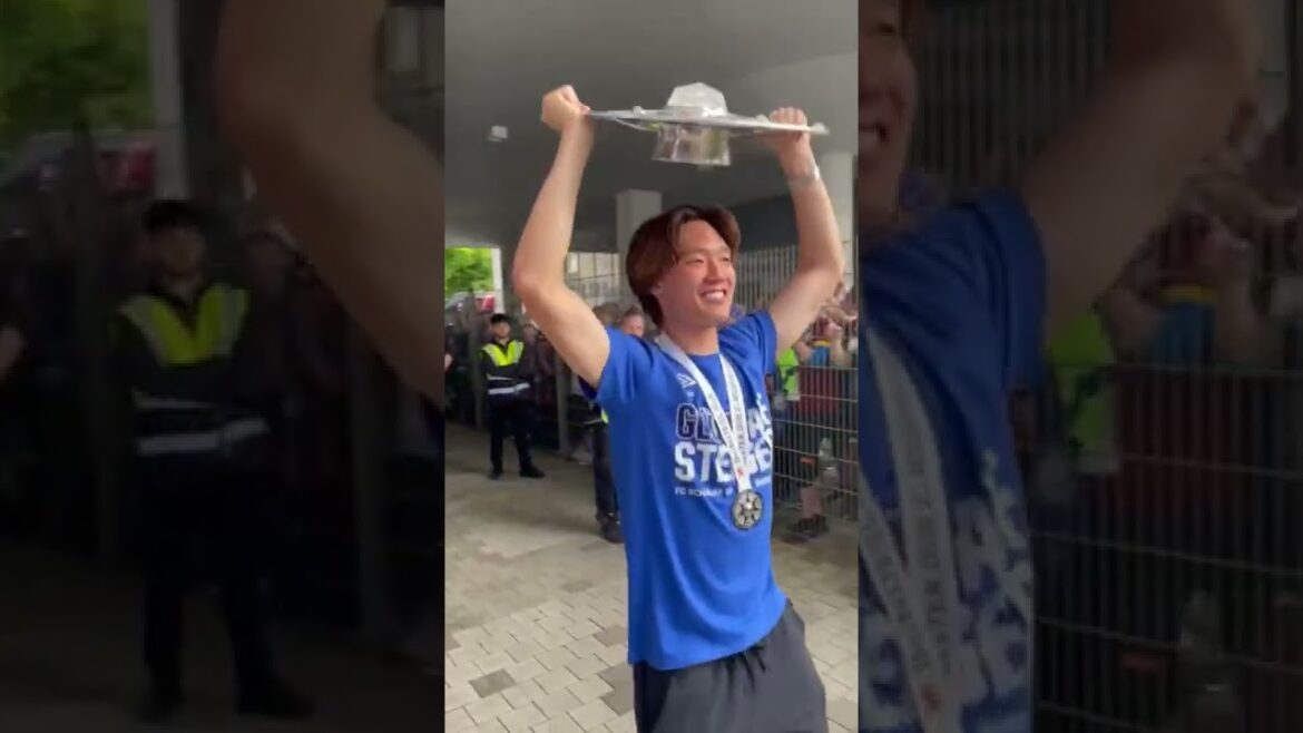 Tu ressembles à Ko Itakura 💙 Tu ressembles à Ko Itakura 💙