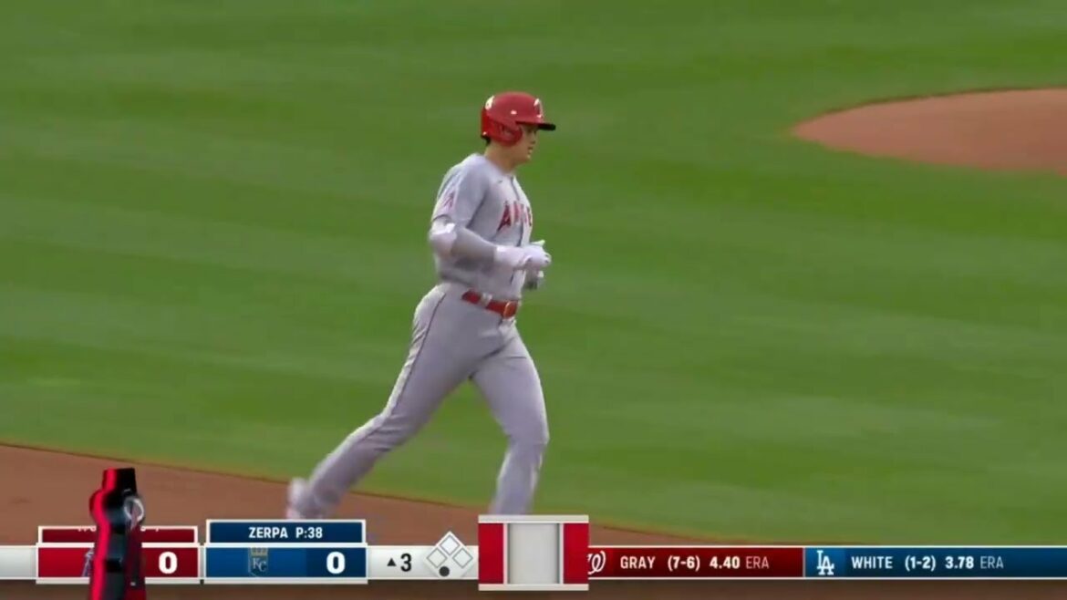 Shohei Ohtani frappe son 21e coup de circuit de la saison