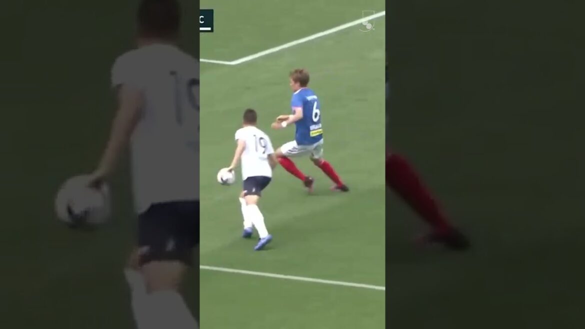 ⭐️🇯🇵 Une autre star de #MadeInJLeague brille pour le Japon, et c'est Daizen Maeda aujourd'hui !