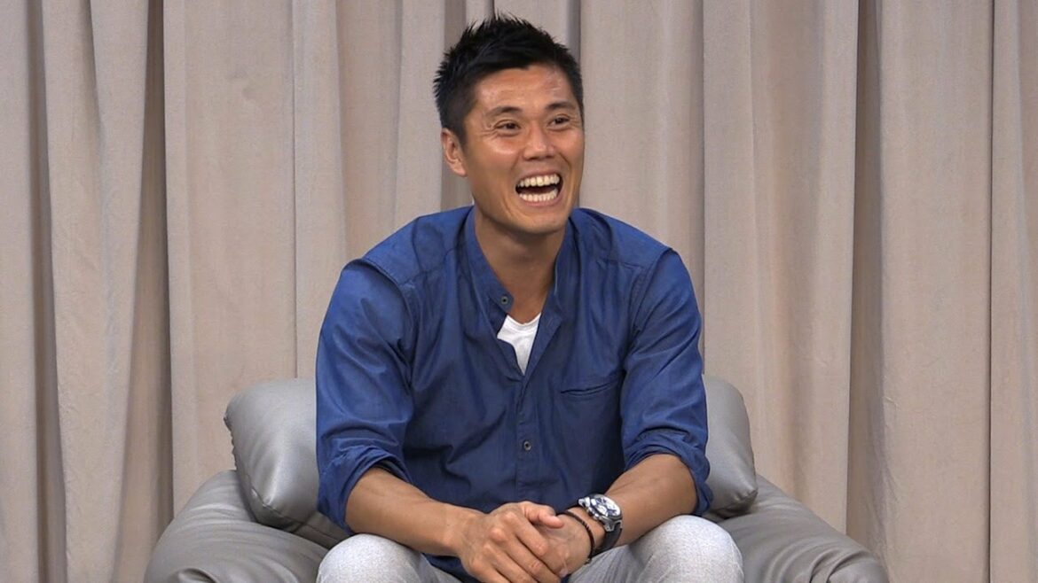 Le gardien de but de l'équipe nationale de football du Japon, Eiji Kawashima, parle en 6 langues