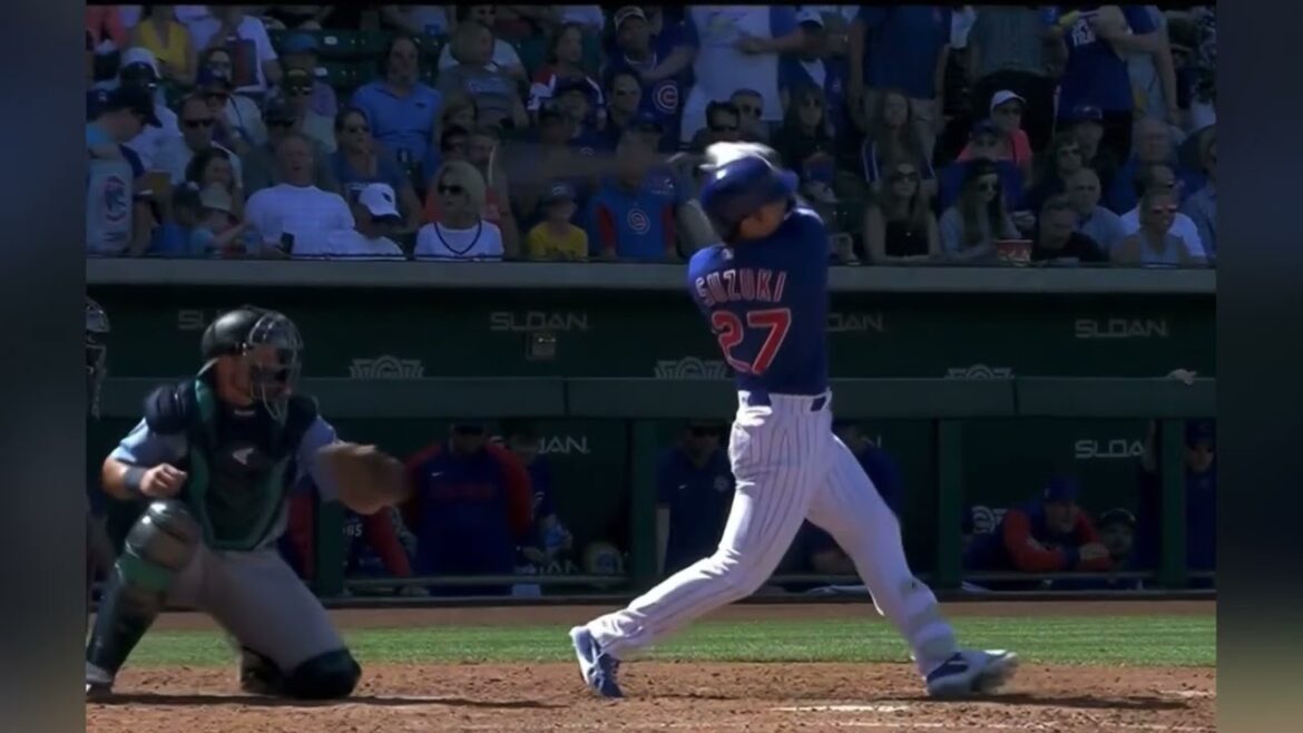 Seiya Suzuki.  Grand swing au ralenti.