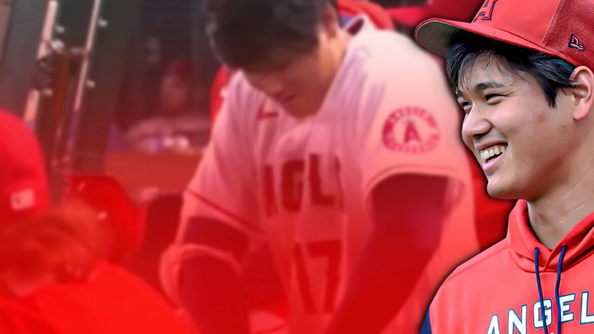 Shohei Ohtani donne sa batte CPR après avoir eu un début de saison difficile ☠️🤣 #shorts