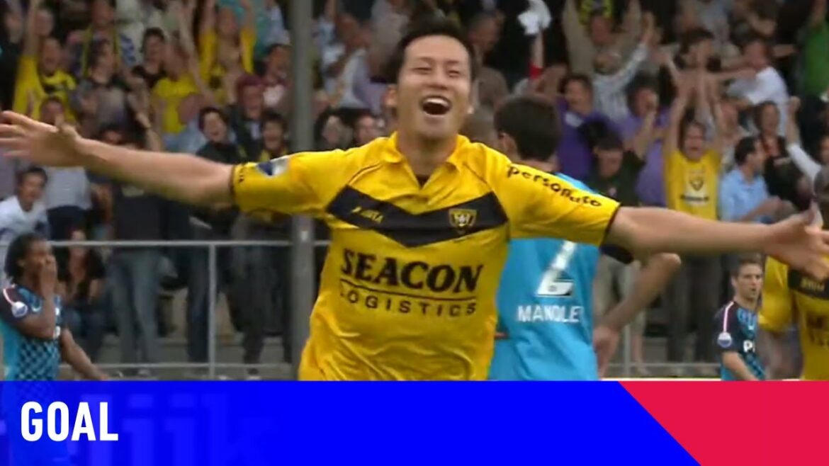 BICYLCE KICK PAR MAYA YOSHIDA 🚀 |  VVV-Venlo - PSV (11-09-2011) |  Objectif