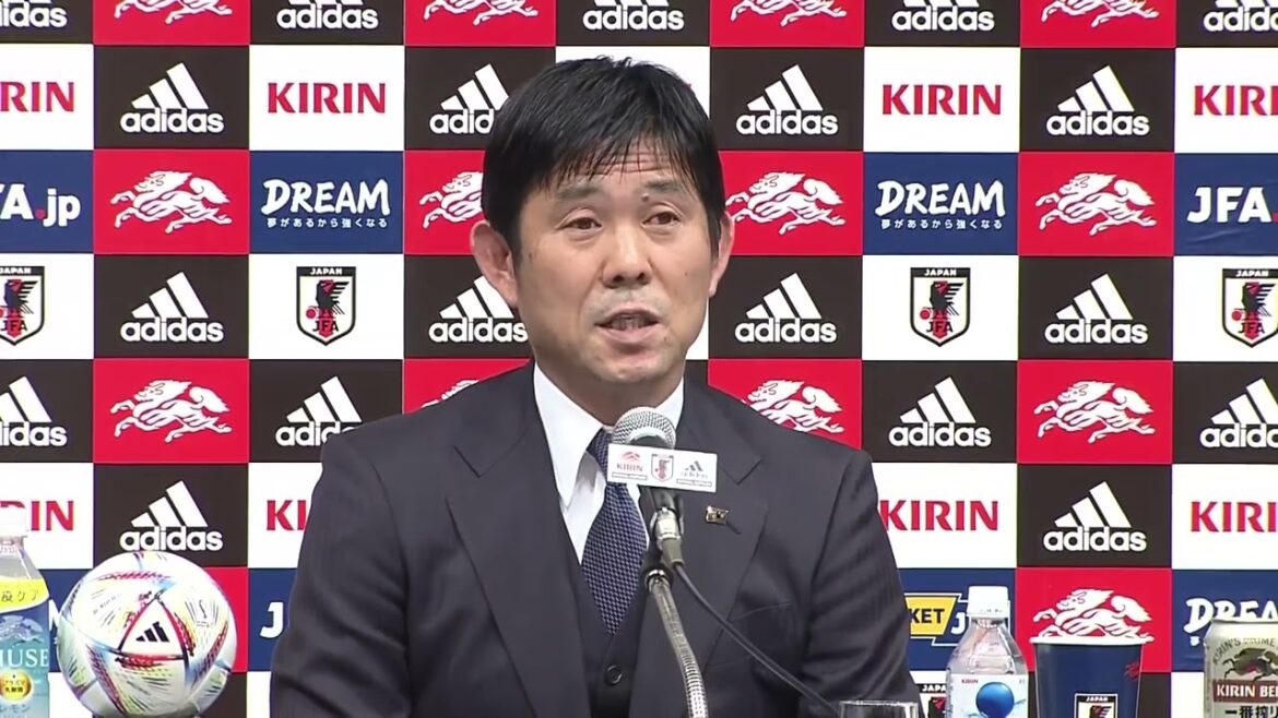 Le réalisateur Hajime Moriyasu a décidé de continuer à pitcher ! "Je veux être prêt à voir de nouveaux décors que je n'ai pas encore vus pour la prochaine Coupe du monde."