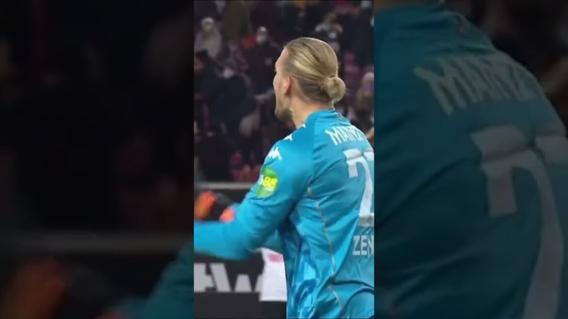 Hiroki Ito, le premier but choquant de la Bundes #soccer Hiroki Ito, le premier but choquant de la Bundes #soccer