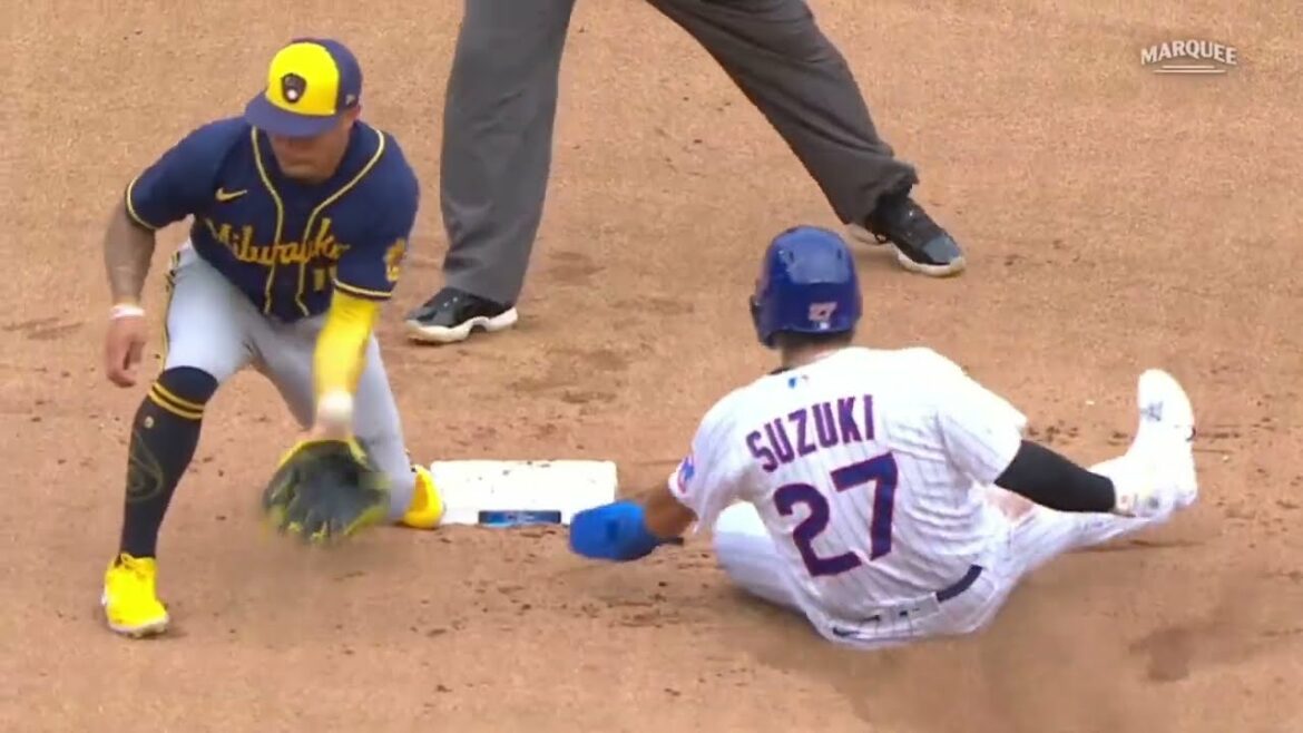 Seiya Suzuki attrape un doublé de 153 kilomètres et frappe devant le centre et réussit à voler son 7e but cette saison !