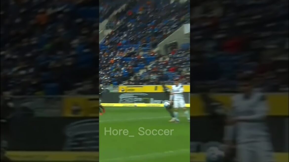 Buts Asano 🥶🥶 #short #football