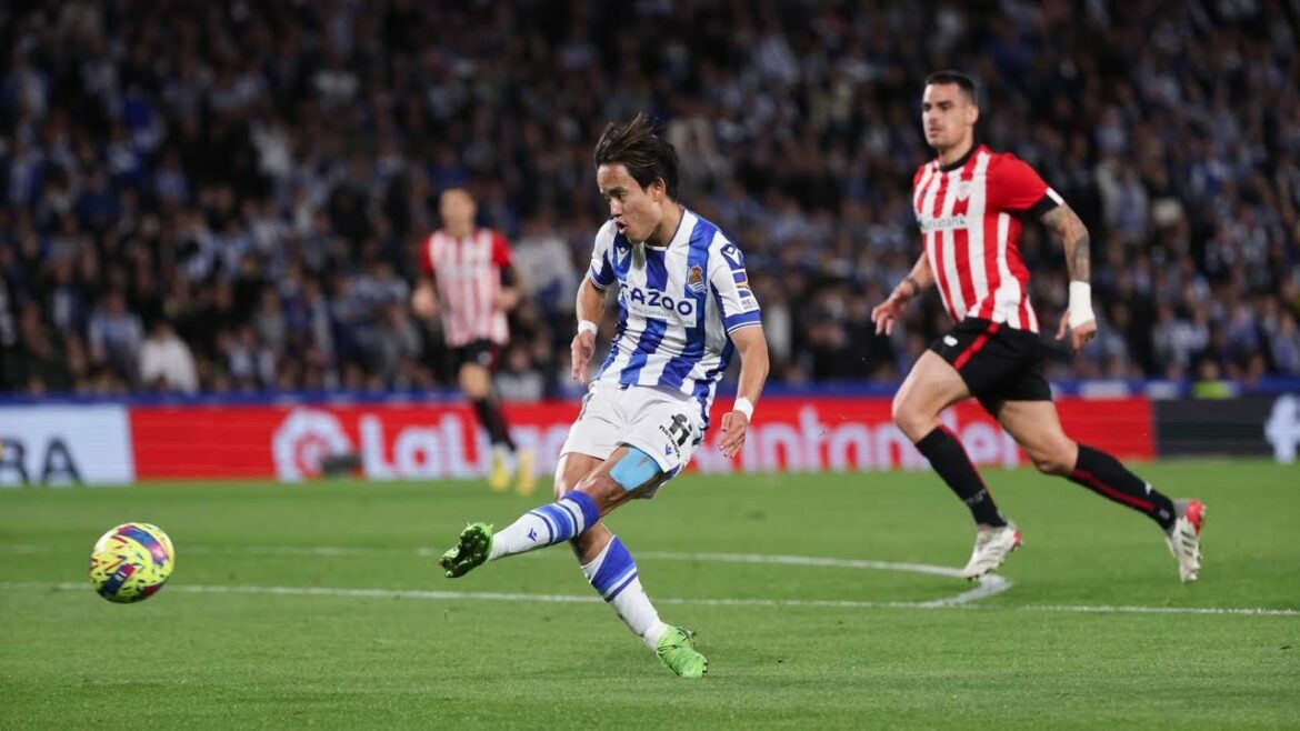 APRÈS-MATCH | Zubeldia et Kubo : « Nous nous en sortons très bien » | Real Sociedad 3 – 1 Athletic Club APRÈS-MATCH | Zubeldia et Kubo : « Nous nous en sortons très bien » | Real Sociedad 3 - 1 Athletic Club