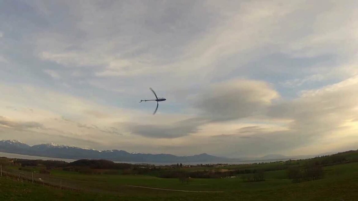 JR Vibe E12 Hiroki Ito Stéphane Andrist