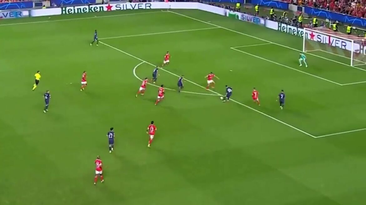 "Brilliant Technique Eguitte" Les rivaux ne peuvent que regarder avec peur...