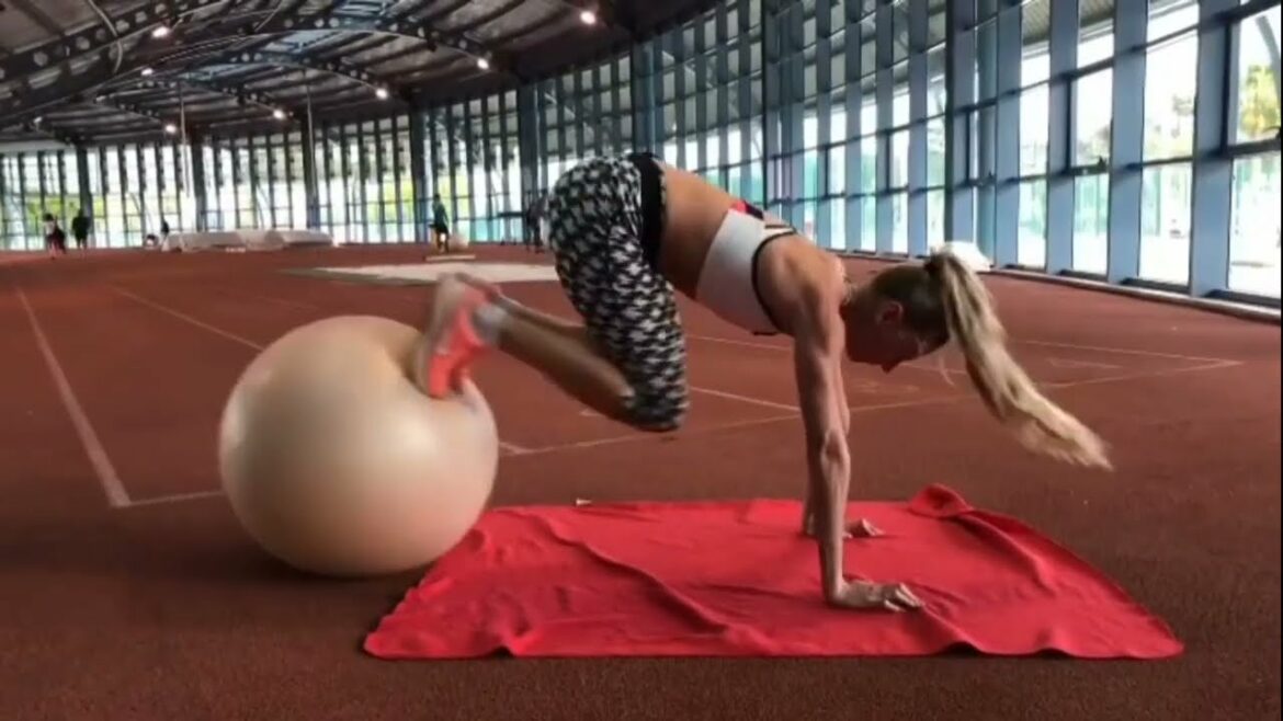 Anna Ryzhykova ukraine athlète d'athlétisme travail acharné #ukraine #sports #jeux olympiques beauté ukrainienne