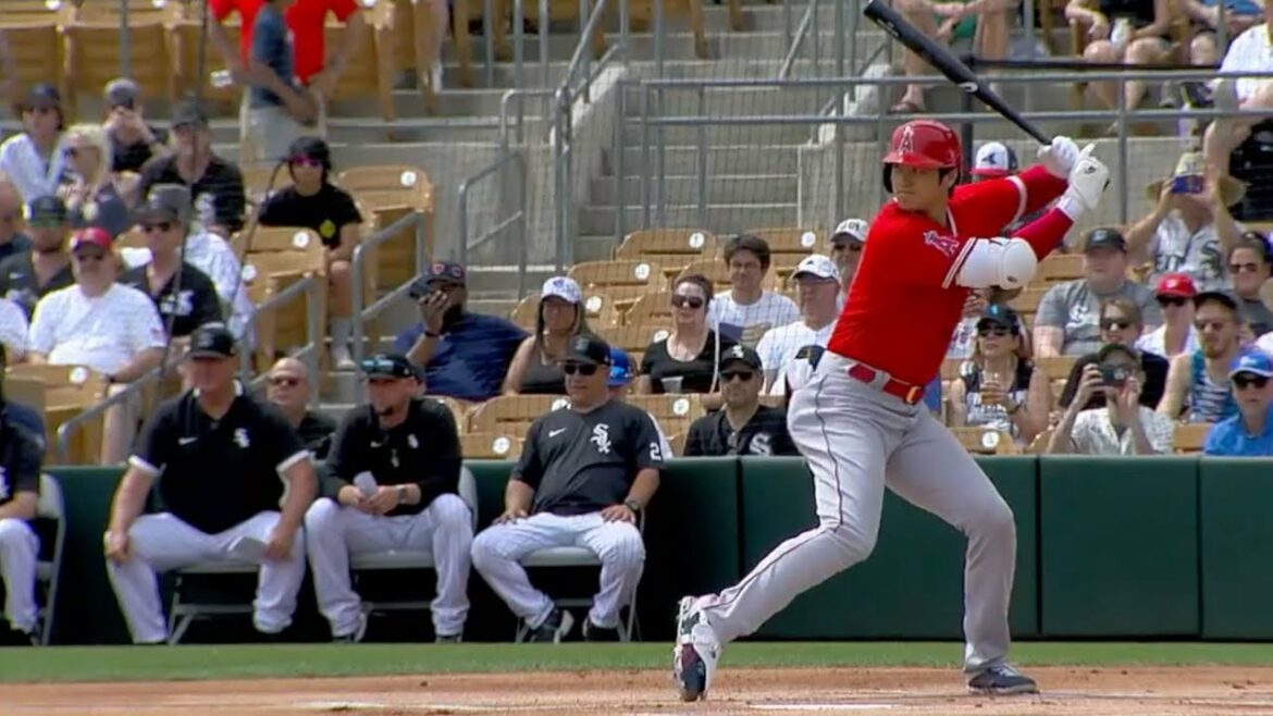 Shohei Ohtani écrase son premier home run d’entraînement printanier !! (Ohtani fait tout des deux côtés du ballon) Shohei Ohtani écrase son premier home run d'entraînement printanier !! (Ohtani fait tout des deux côtés du ballon)
