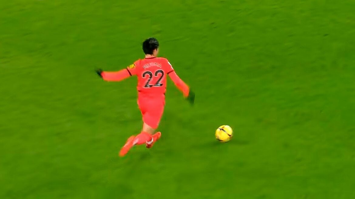 Kaoru Mitoma ne peut pas être ARRÊTÉ en 2023 Kaoru Mitoma ne peut pas être ARRÊTÉ en 2023