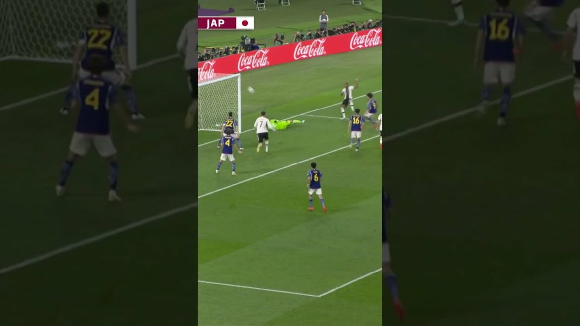 GARDIEN DE BUT NINJA DU JAPON |  FAIT QUATRE GARDES DANS UNE #DROITE #short