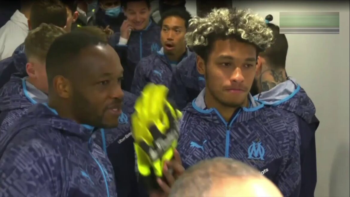 Discuter avant le match[Yuto Nagatomo (Marseille)]C'est la capacité de communication qui est utilisée dans le monde