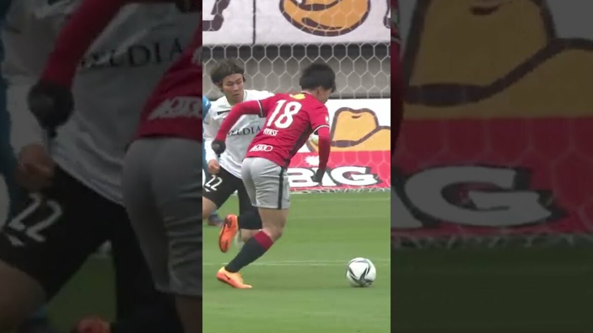 [Regard en arrière au ralenti]Le plan médian intense de Kiyo Ueda[Clipping]25 avril 2022 #shorts