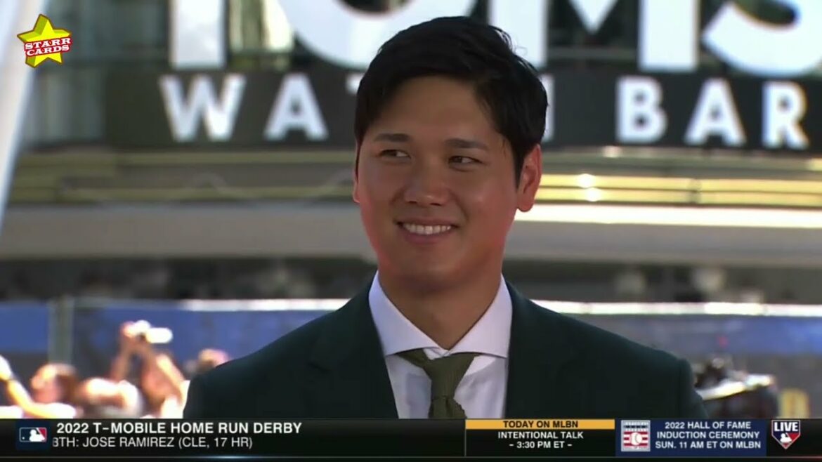 Shohei Ohtani fait vibrer l'événement sur le tapis rouge du All-Star Game avec un costume et une cravate vert foncé