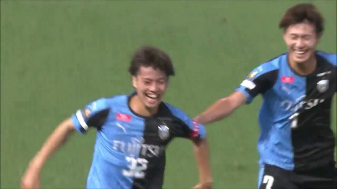 [Officiel]Vidéo de but : Midori Tanaka (Kawasaki F) 90+1 minutes Kawasaki Frontale vs Hokkaido Consadole Sapporo Meiji Yasuda J1 League Round 26 2018/9/15