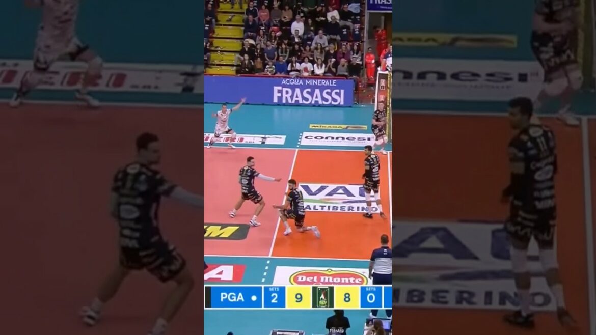 Rapide comme l'éclair ! ⚡ | Yuki Ishikawa #Yuki Ishikawa #powervolleymilano #ryujinnippon #ryujinnippon #yukiishikawa