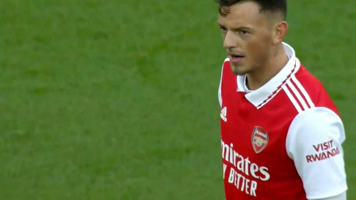 Pourquoi Ben White est plus utile que Takehiro Tomiyasu