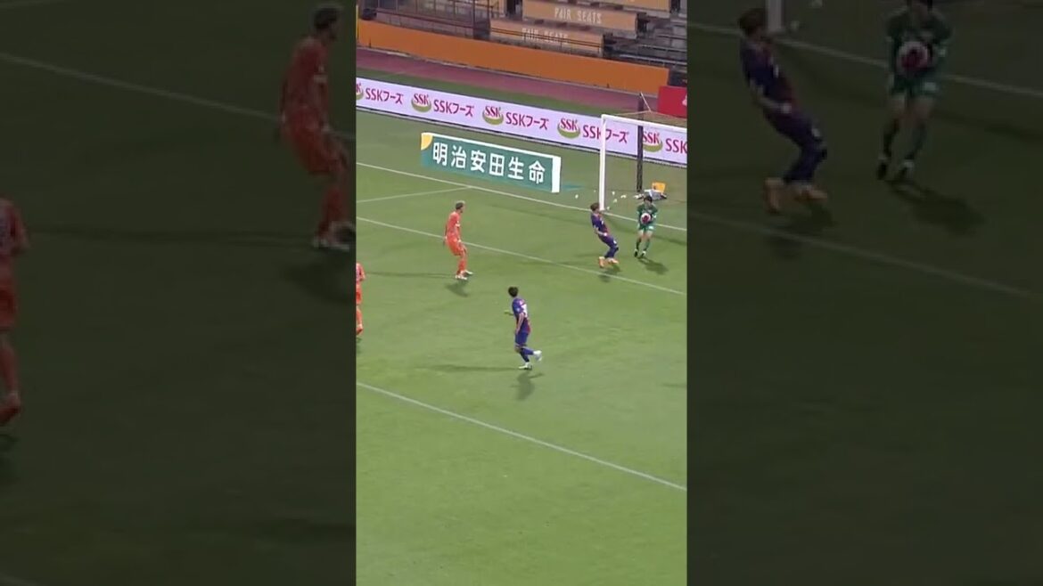 Une balistique que je veux voir plusieurs fois ☺️ Le super coup de pied de Gonda ![clipping]26 mai 2022 #short