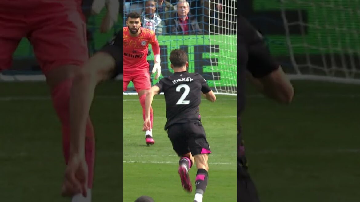 Le Lob SENSATIONNEL de Mitoma !