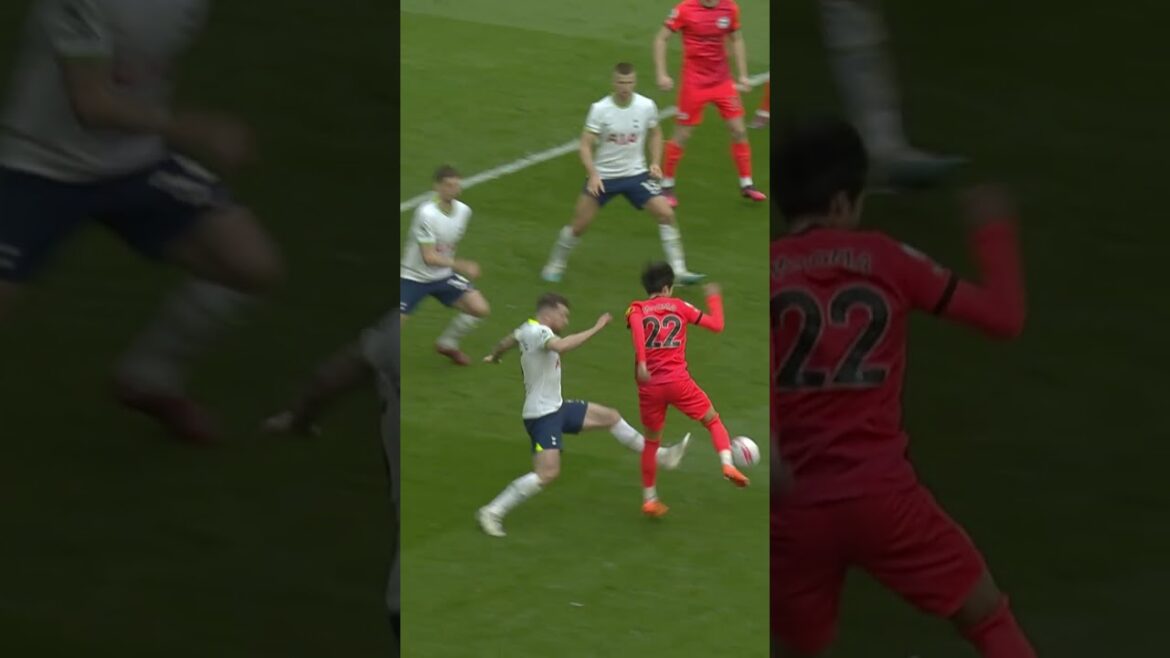 Pénalité refusée par Mitoma !