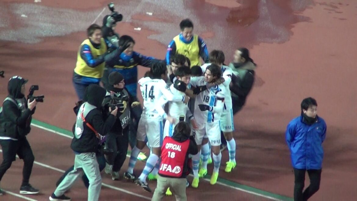 29 décembre 2016 Kawasaki VS Omiya 85e minute But de Shogo Taniguchi