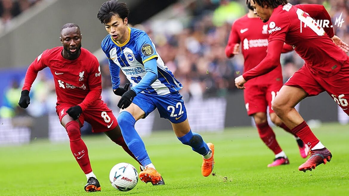 Kaoru Mitoma – Humilier tout le monde Kaoru Mitoma - Humilier tout le monde