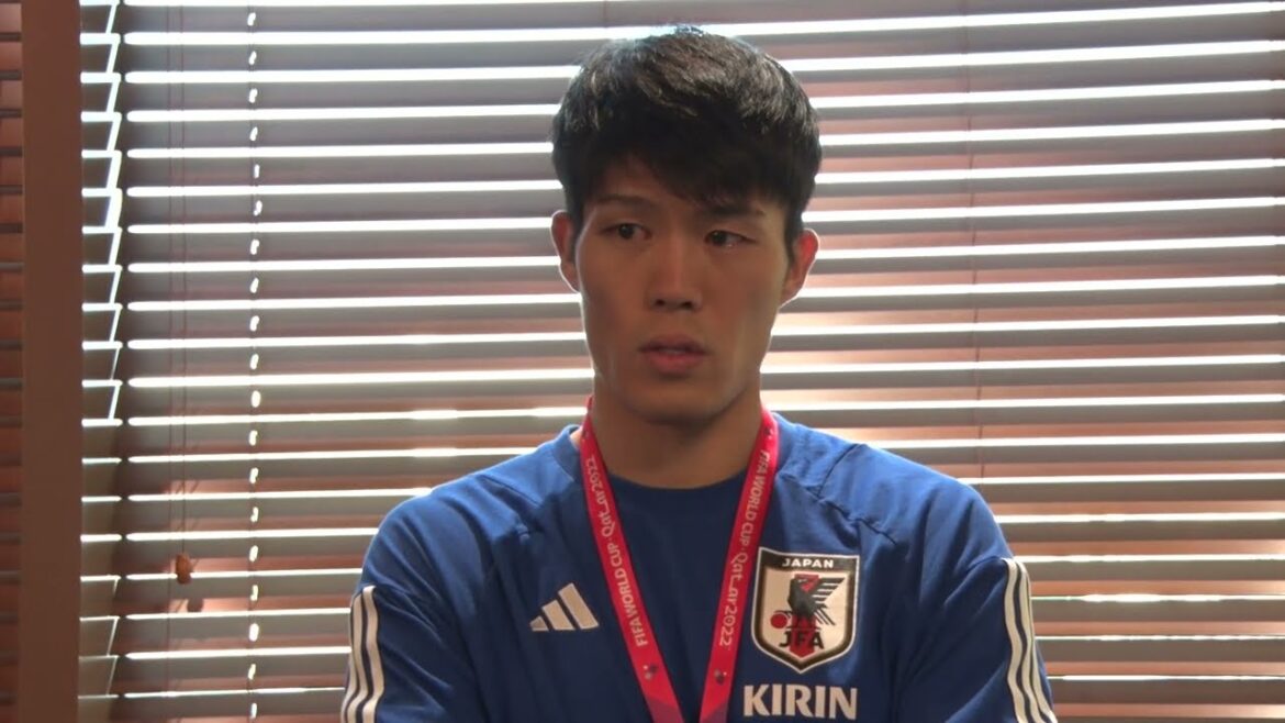 Commentaires de Takehiro Tomiyasu après la Coupe du Monde de la FIFA, Qatar 2022 Commentaires de Takehiro Tomiyasu après la Coupe du Monde de la FIFA, Qatar 2022