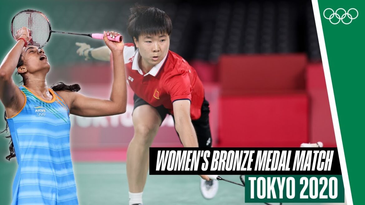 PV Sindhu 🆚 He Bingjiao | Match pour la médaille de bronze en badminton féminin 🥉🏸 | Tokyo 2020