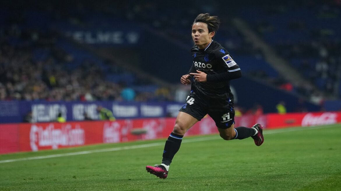 Takefusa Kubo joue au football magnifique et sexy