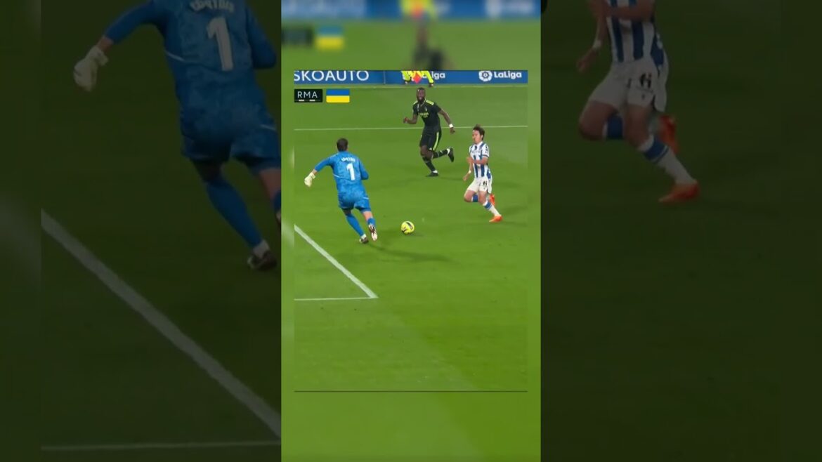Takefusa Kubo GOAL #football #soccer #takefusa #realsociedad #realmadrid #shorts #short #bestgoal