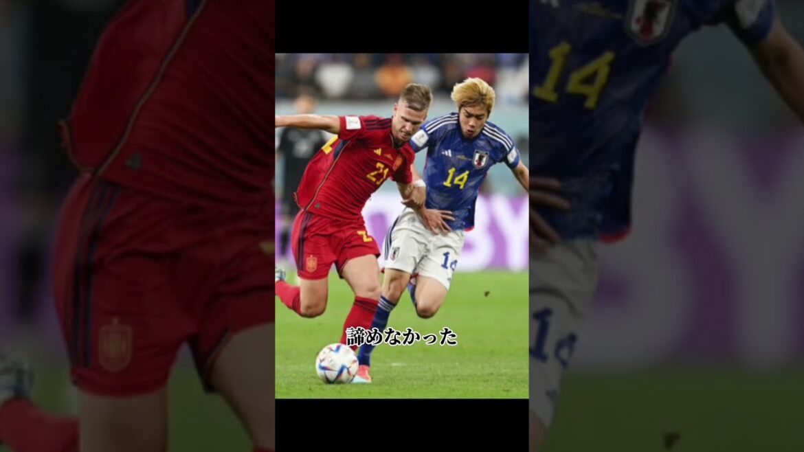 Le réalisateur Moriyasu étreignant Mitoma