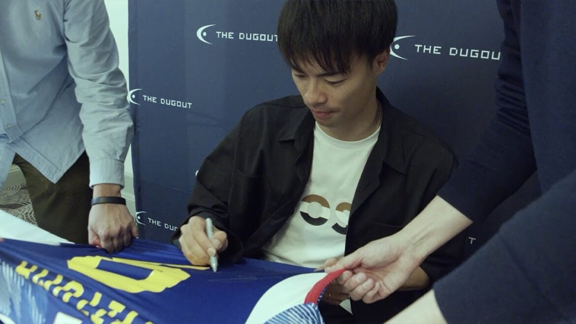 Sortie de la vidéo exclusive de la séance d'autographes de Kaoru Mitoma !  ｜Mitoma avec THE DUGOUT