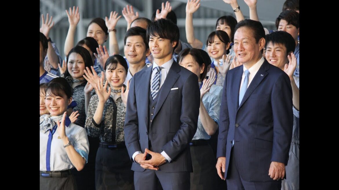 Kaoru Mitoma conclut un accord de sponsoring avec ANA