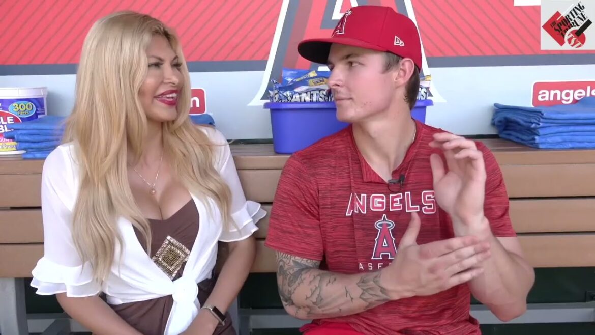 EXCLUSIF: le voltigeur des Angels Mickey Moniak parle de sa saison et de sa frappe après Shohei Ohtani