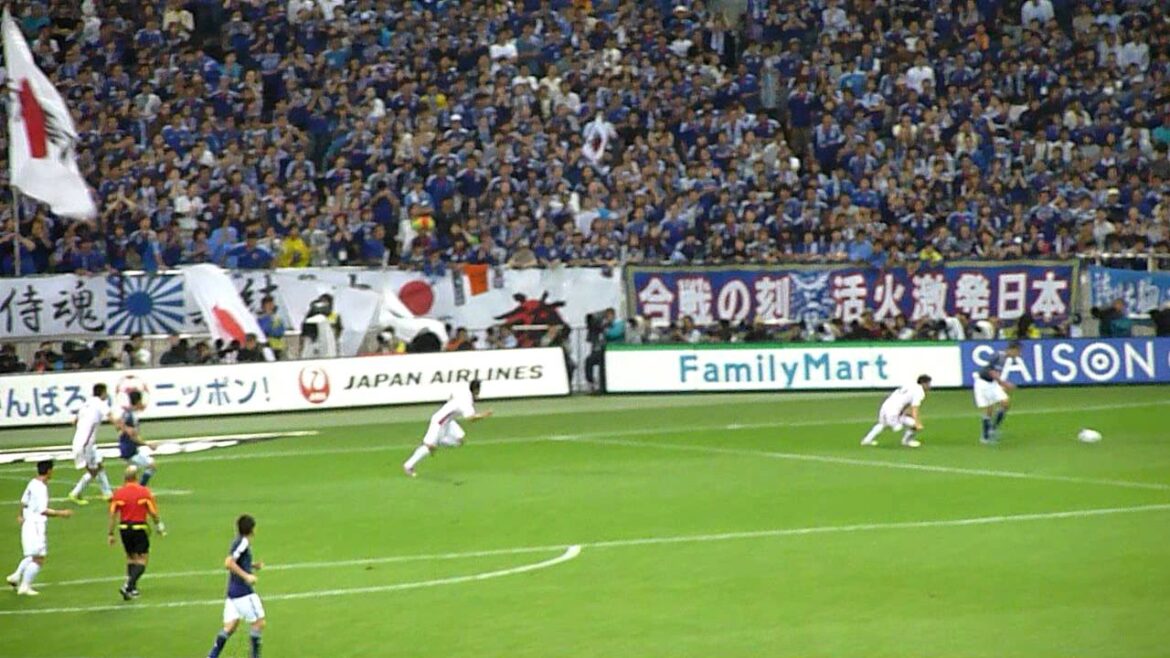 Le but gagnant de Maya Yoshida ! Le but gagnant de Maya Yoshida !