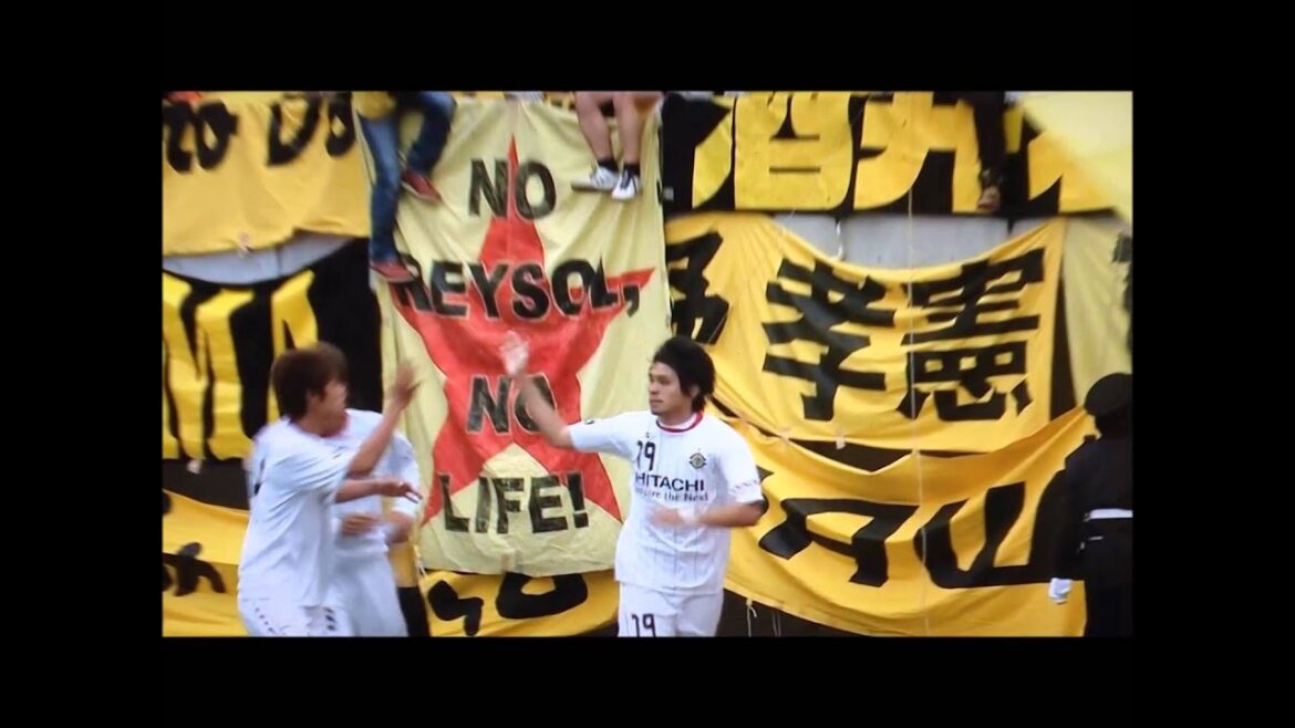 Fille C Hiroki Sakai + Masato Kudo (Kashiwa Reysol)