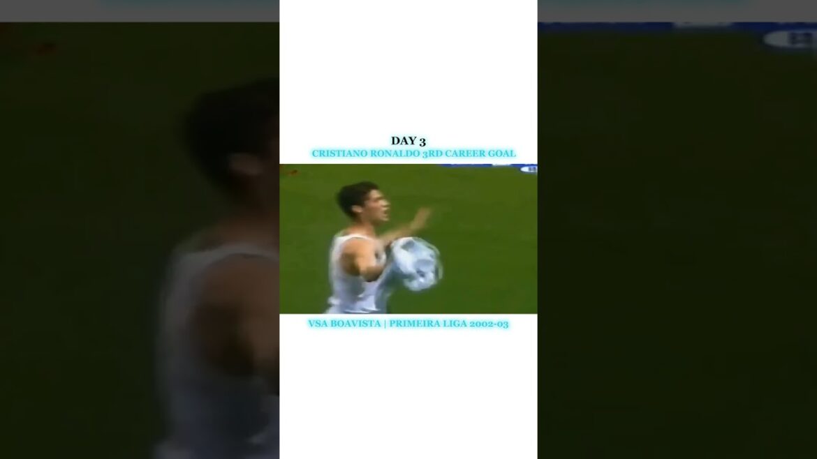 JOUR 3 : 3ÈME OBJECTIF DE CARRIÈRE DE CR7 😍🐐#cr7 #goals #youtubeshorts #shorts #cristianoronaldo