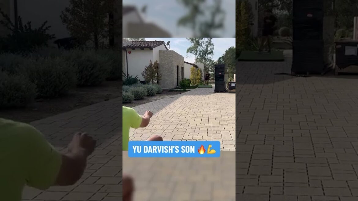 LE FILS DE YU DARVISH PITCHE !  #baseballshorts #mlbshorts #pitchingmechanics