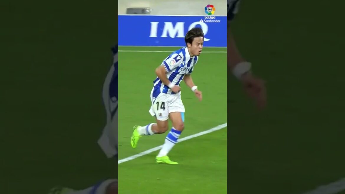 Kubo sait déjà marquer dans le derby !  ⚡😊 #shorts #laligasantander #kubo #ahleticrealsociedad