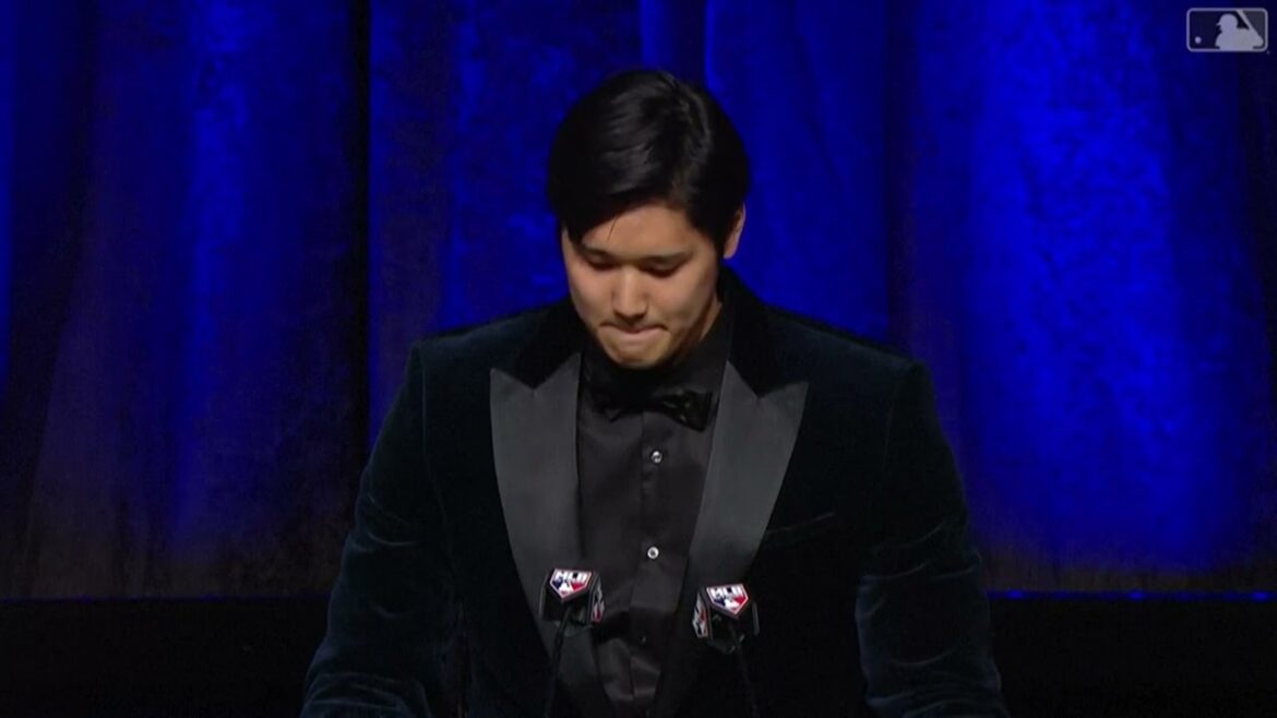 Discours en anglais de Shohei Ohtani au dîner BBWAA alors qu'il accepte le prix AL MVP｜MLB｜Angels｜Dodgers｜Baseball｜Shohei Ohtani