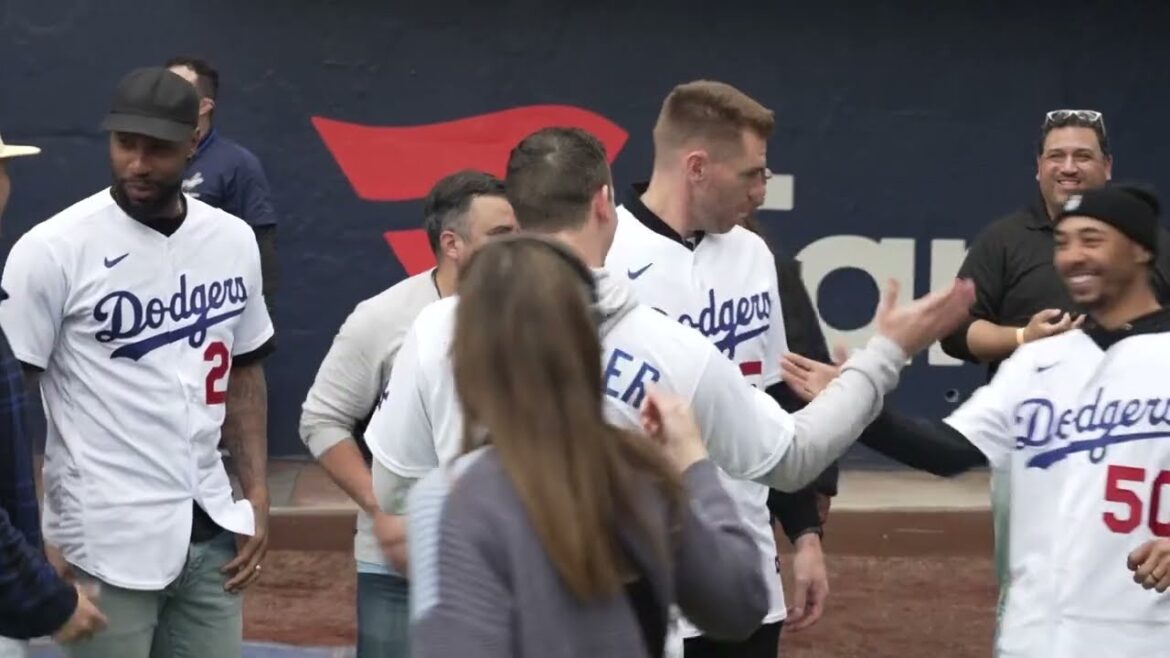 "Etre le coéquipier de Shohei Ohtani, ça va être très spécial" -Freddie Freeman｜DodgerFest｜MLB｜Shohei Ohtani｜Dodgers